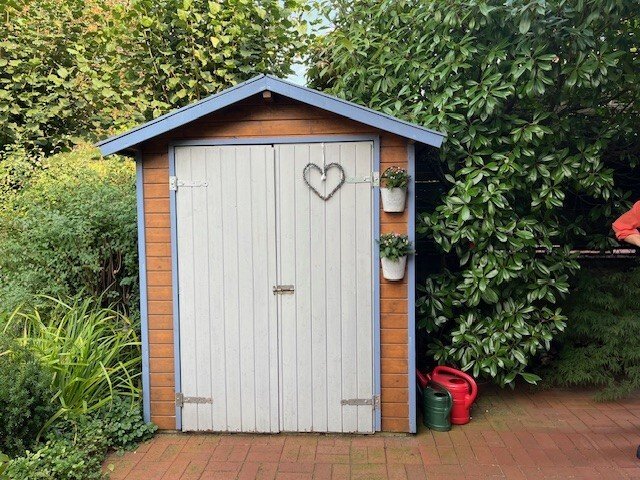 Pure Gemütlichkeit in einem traditionellen Holzblockbohlenhaus