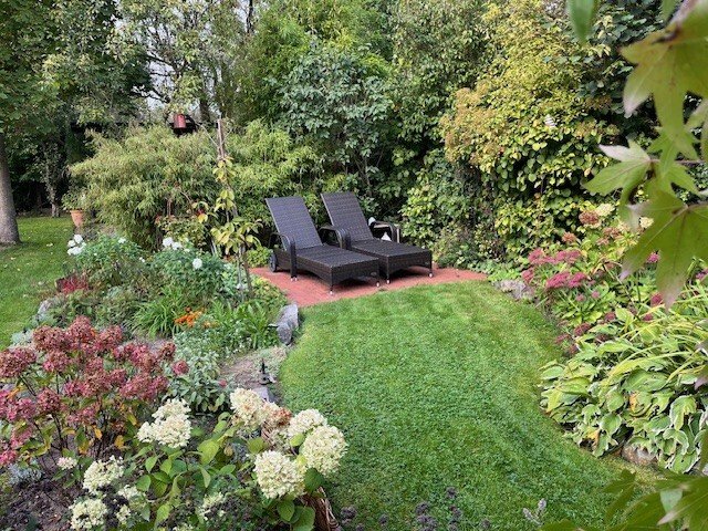 Pure Gemütlichkeit in einem traditionellen Holzblockbohlenhaus