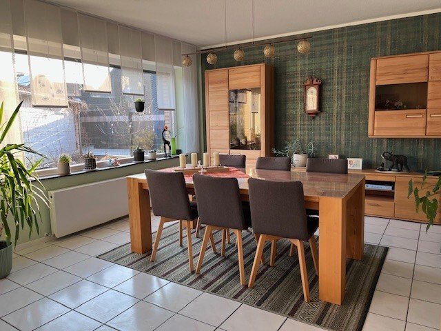 Bezugsfertiger Wohntraum: Großzügig und liebevoll renoviert