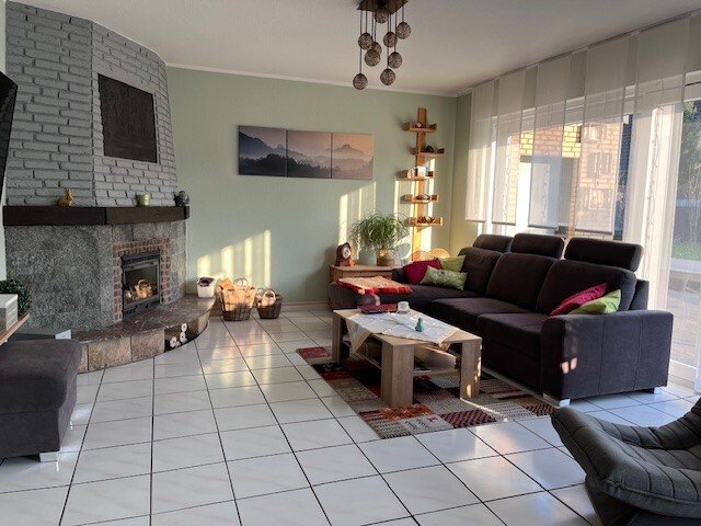 Bezugsfertiger Wohntraum: Großzügig und liebevoll renoviert