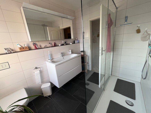 Bezugsfertiger Wohntraum: Großzügig und liebevoll renoviert