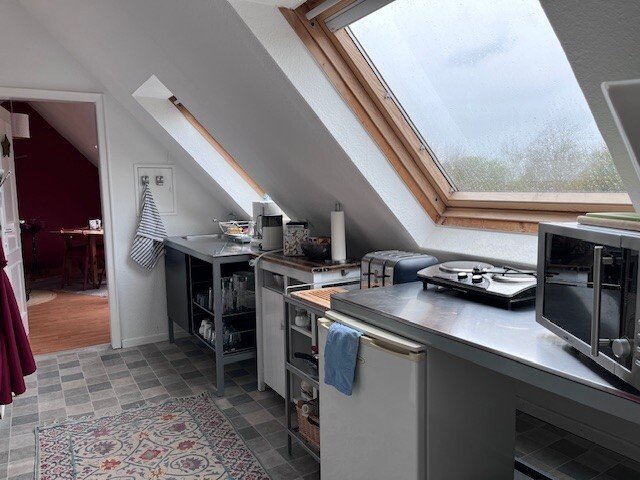 Wohnen und vermieten: Charmantes 3 Familienhaus in ruhiger Sackgassenlage