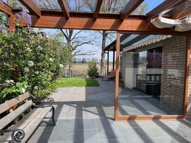 Repräsentatives Einfamilienhaus mit Einliegerwohnung