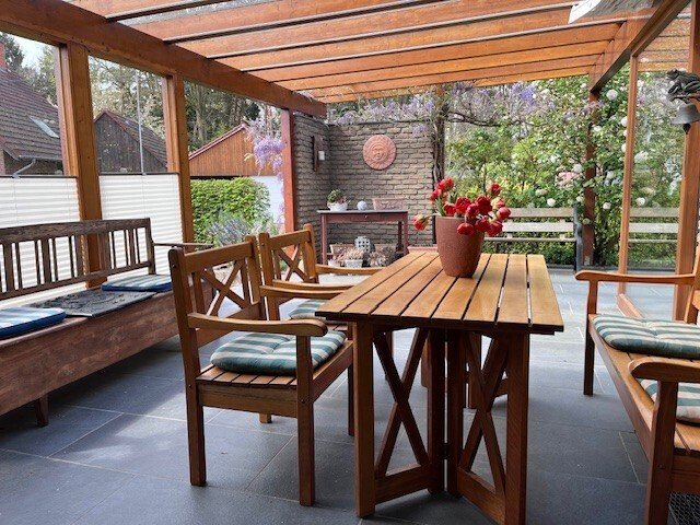 Repräsentatives Einfamilienhaus mit Einliegerwohnung