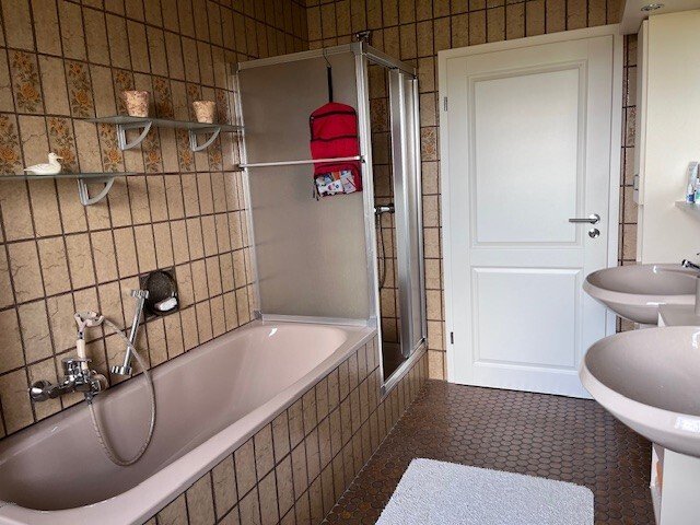 Repräsentatives Einfamilienhaus mit Einliegerwohnung